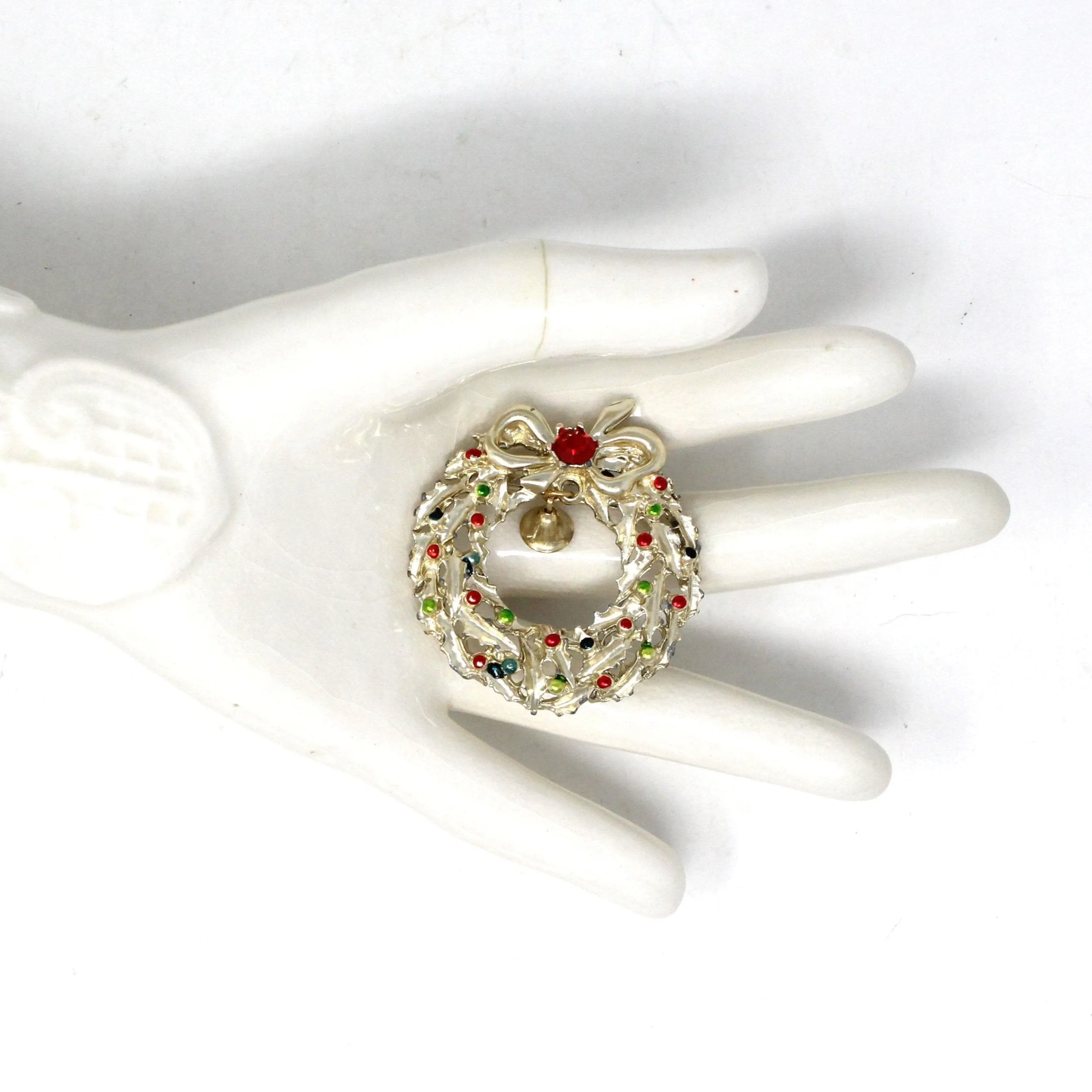 Brooch / Pin, Christmas Wreath with Bell, Red Rhinestone & Enamel, Gold Tone, Vintage